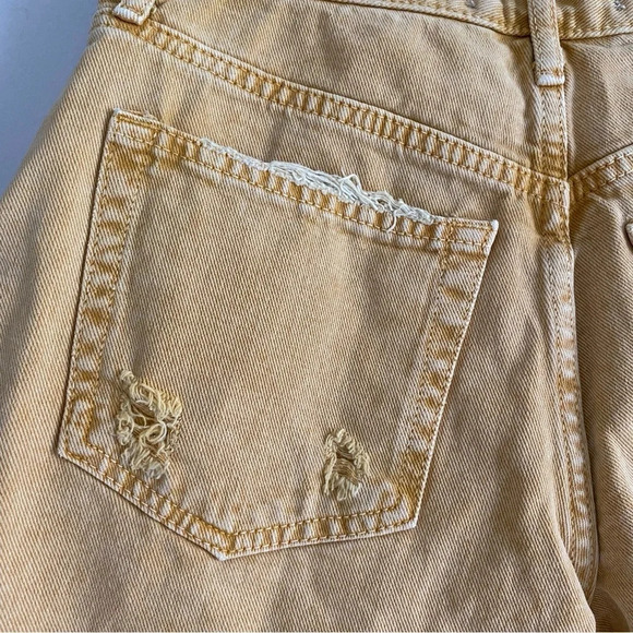 WE The Free Free People Maggie Destroyed yellow 100% Cotton Jean Shorts  Size 24 - Picture 7 of 12